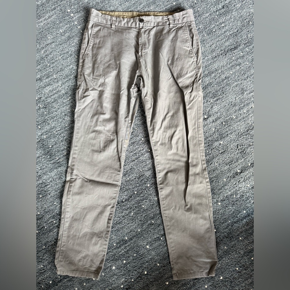 Zara Men's Slim Chinos in Light Taupe